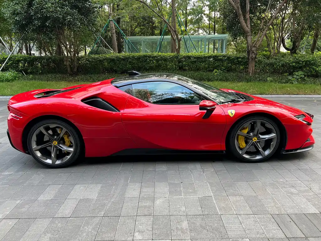 Ferrari SF90 — миниатюра 8