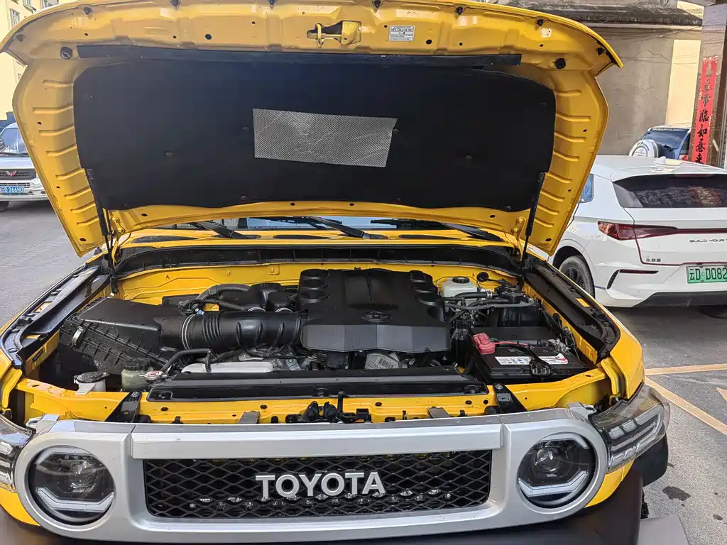 Toyota FJ Cruiser FJ 2018 4.0L AT