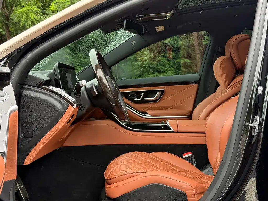Mercedes-Benz S-Class — миниатюра 6