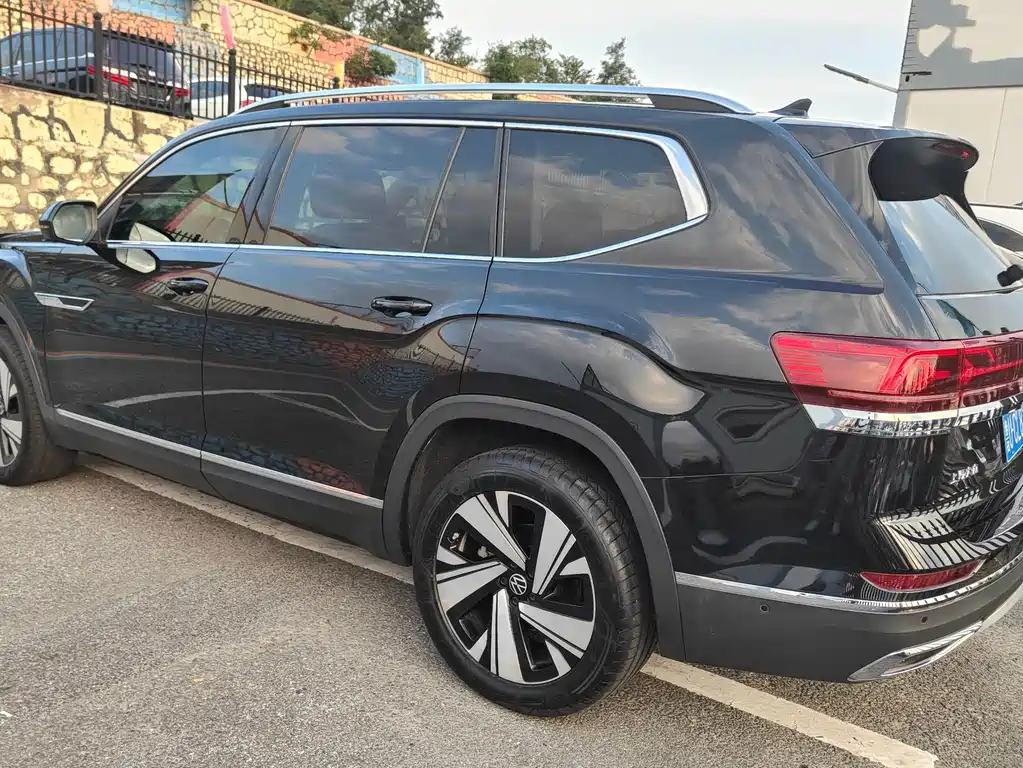 Volkswagen Teramont — миниатюра 5