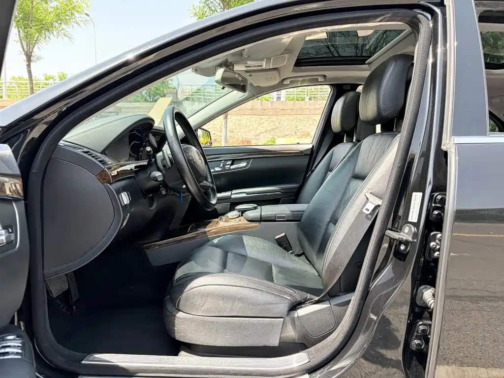 Mercedes-Benz S-Class — миниатюра 5