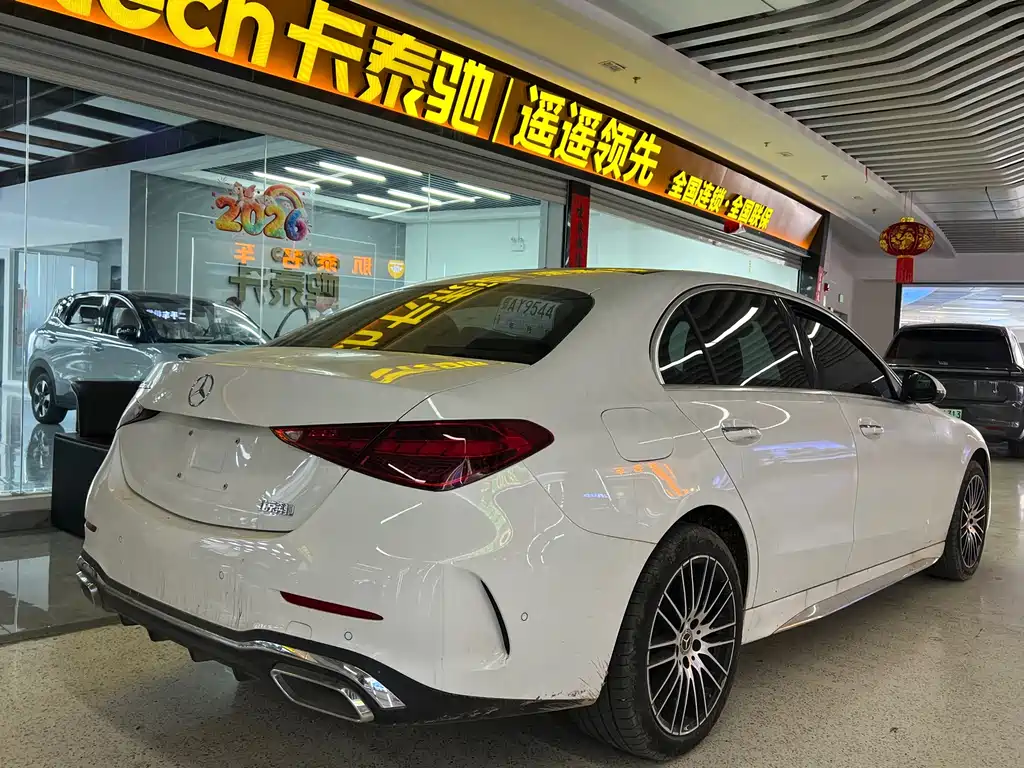 Mercedes-Benz C-Class — миниатюра 8