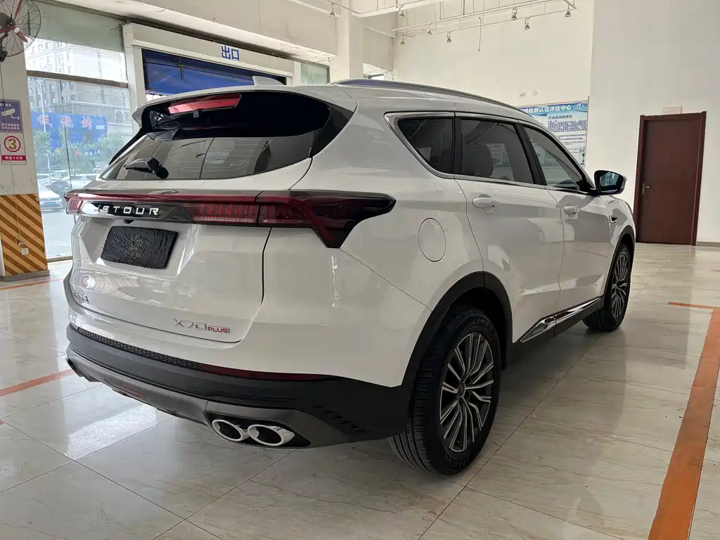 Jetour X70 PLUS - фото 4