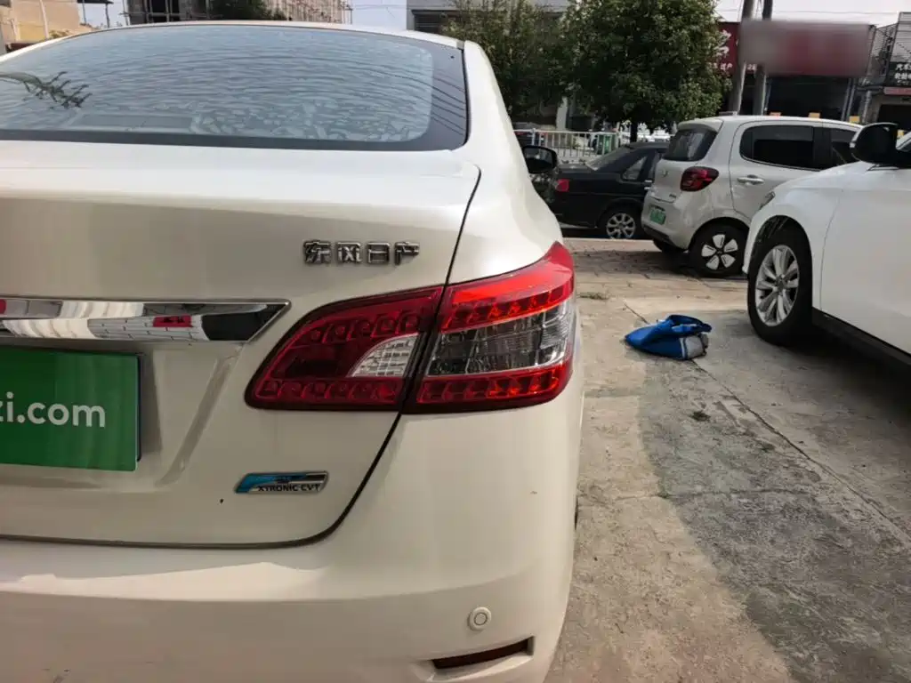 Nissan Sylphy — миниатюра 8