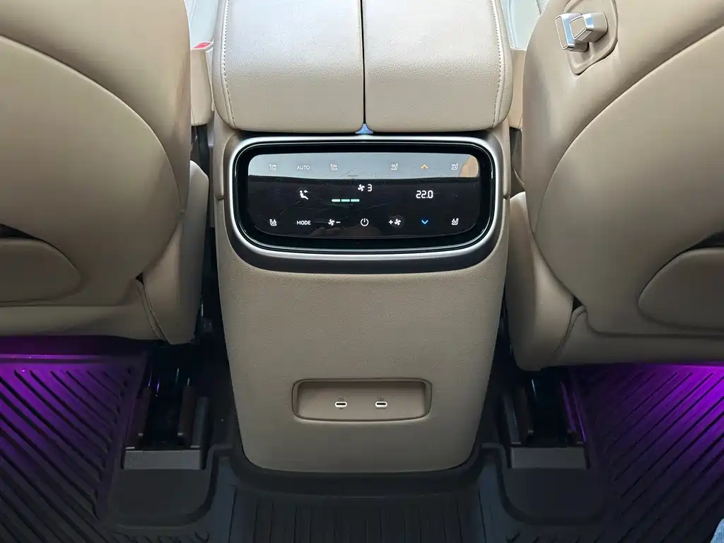 AITO AITO M7 — миниатюра 12