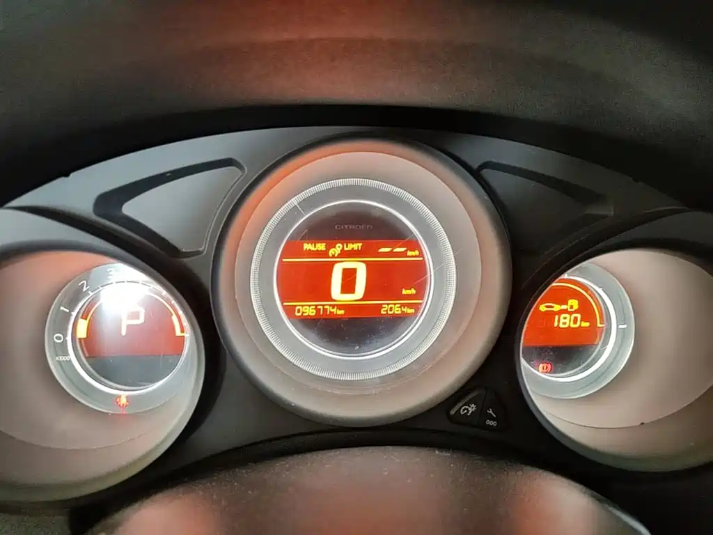 Citroen C4L — миниатюра 12