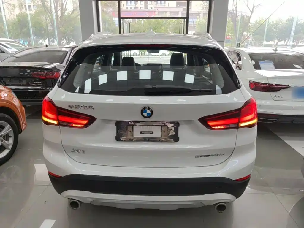 BMW X1 — миниатюра 6