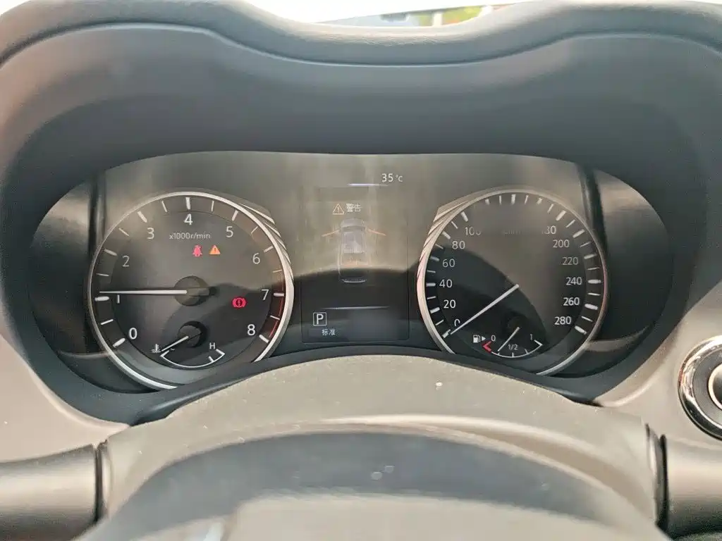 Infiniti Q50L — миниатюра 4