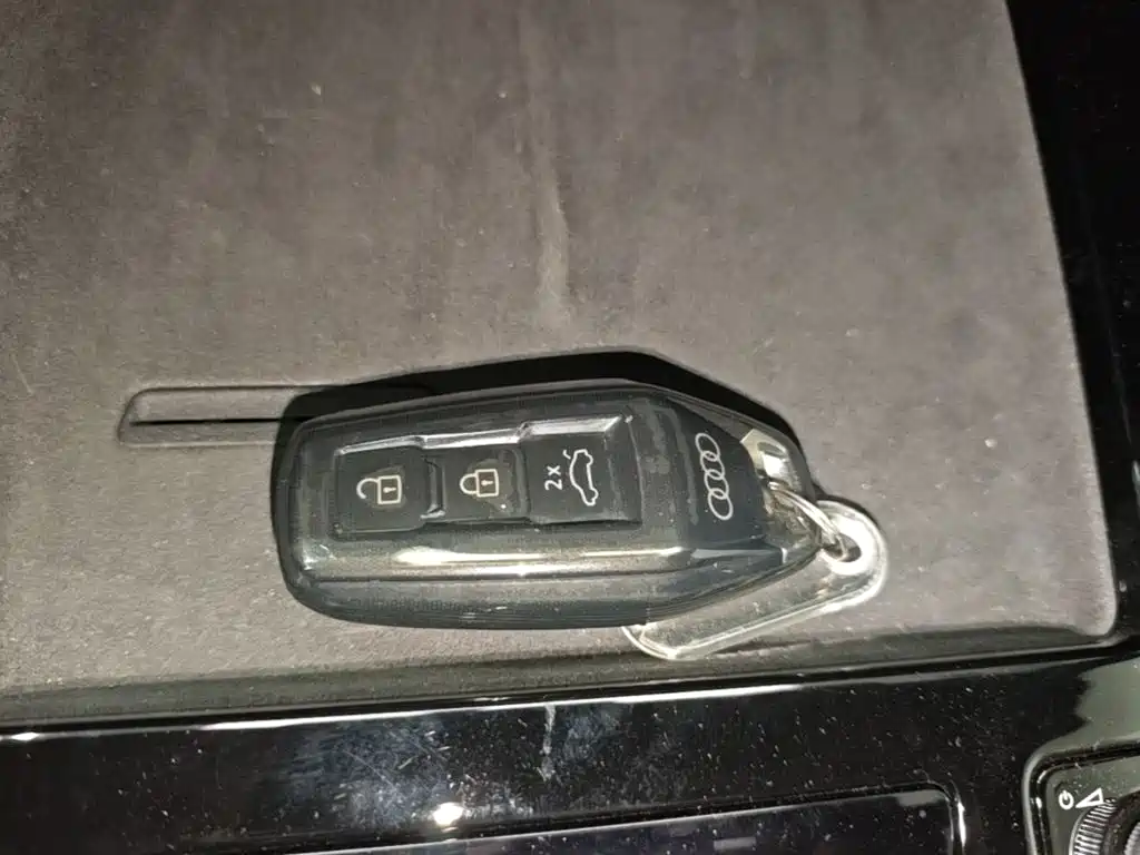 Audi A5L — миниатюра 9
