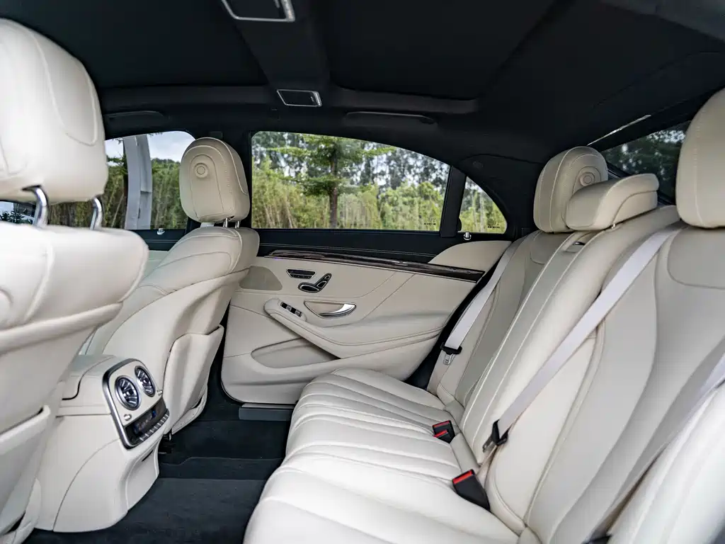 Mercedes-Benz S-Class — миниатюра 17