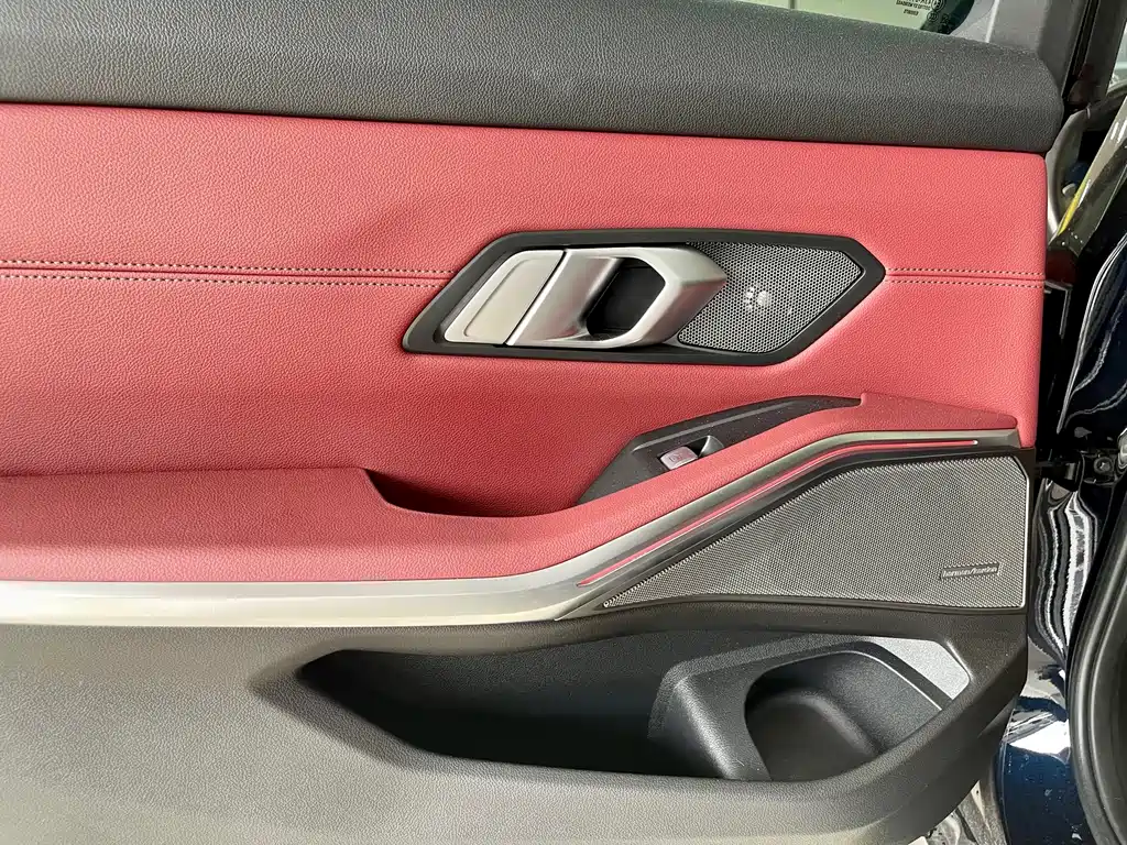 BMW 3 Series — миниатюра 7