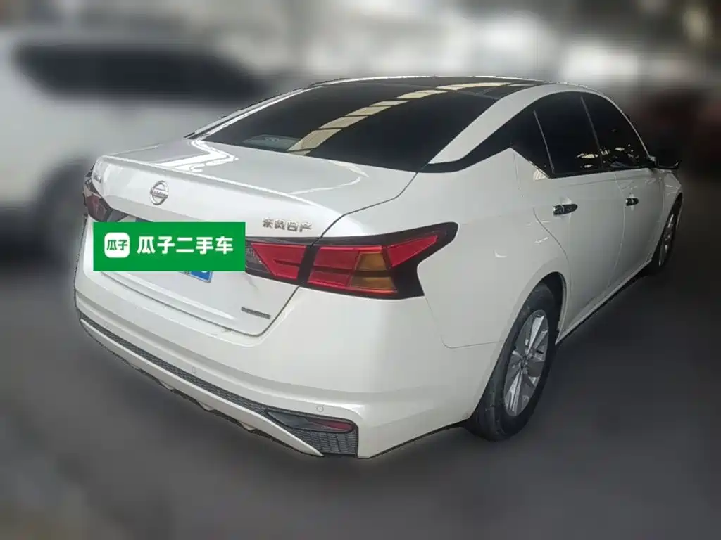 Nissan Teana — миниатюра 10