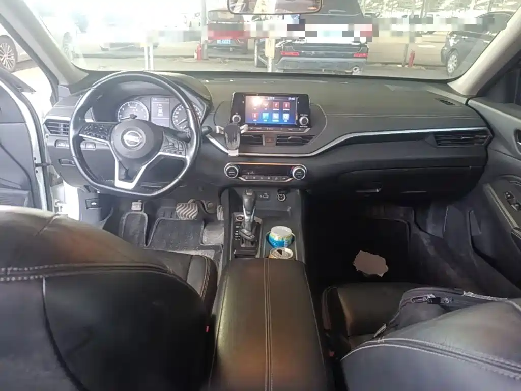 Nissan Teana — миниатюра 14