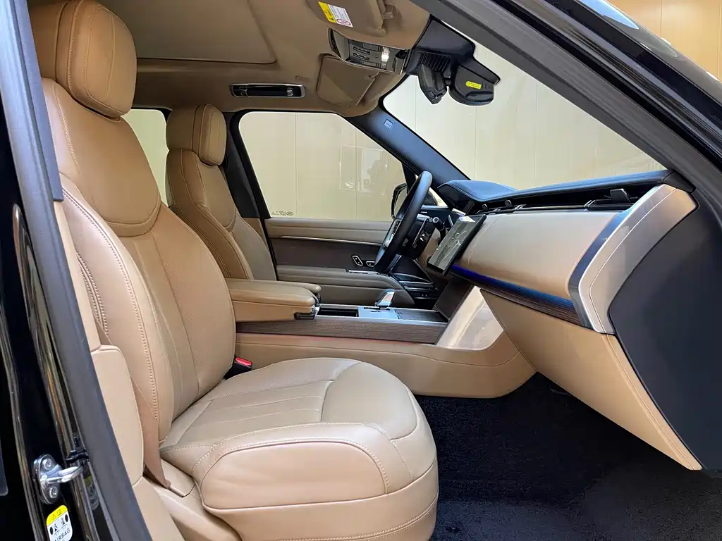 Land Rover Range Rover — миниатюра 6