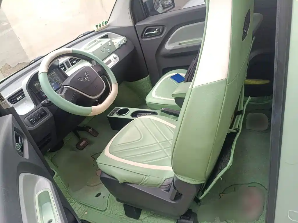 Wuling MINIEV — миниатюра 12