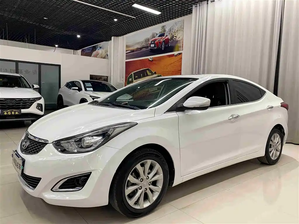 Hyundai Elantra Langdong 2017