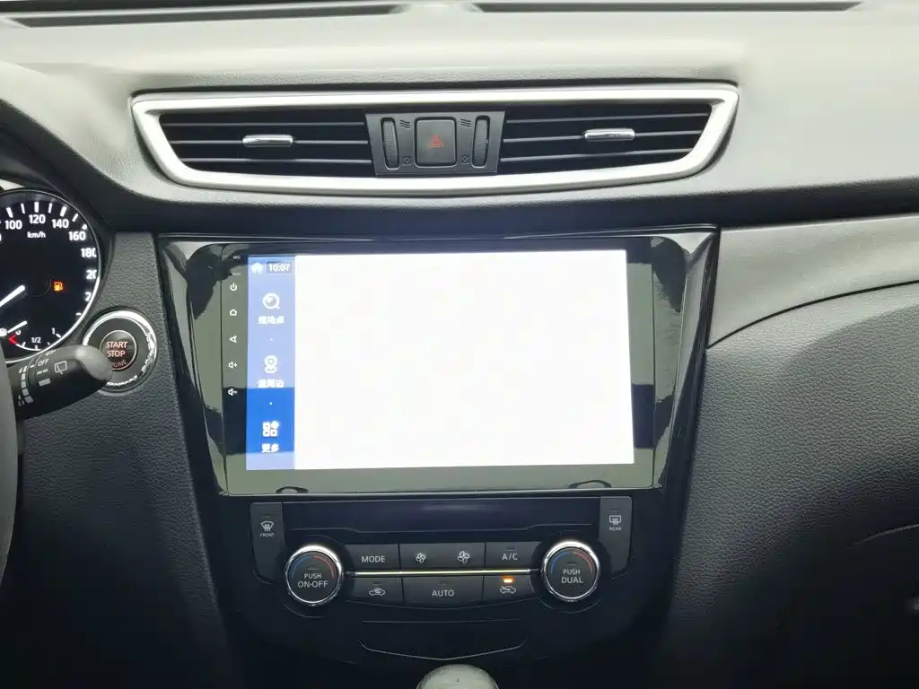 Nissan X-Trail — миниатюра 12