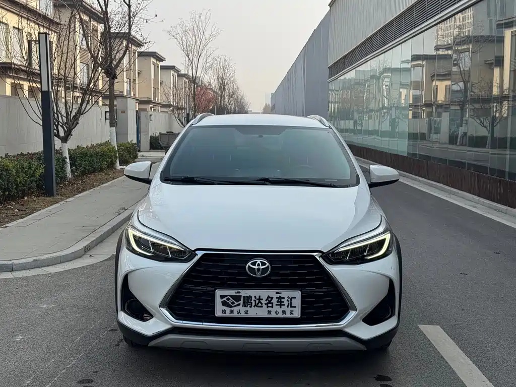 TOYOTA YARIS L ZHIXUAN