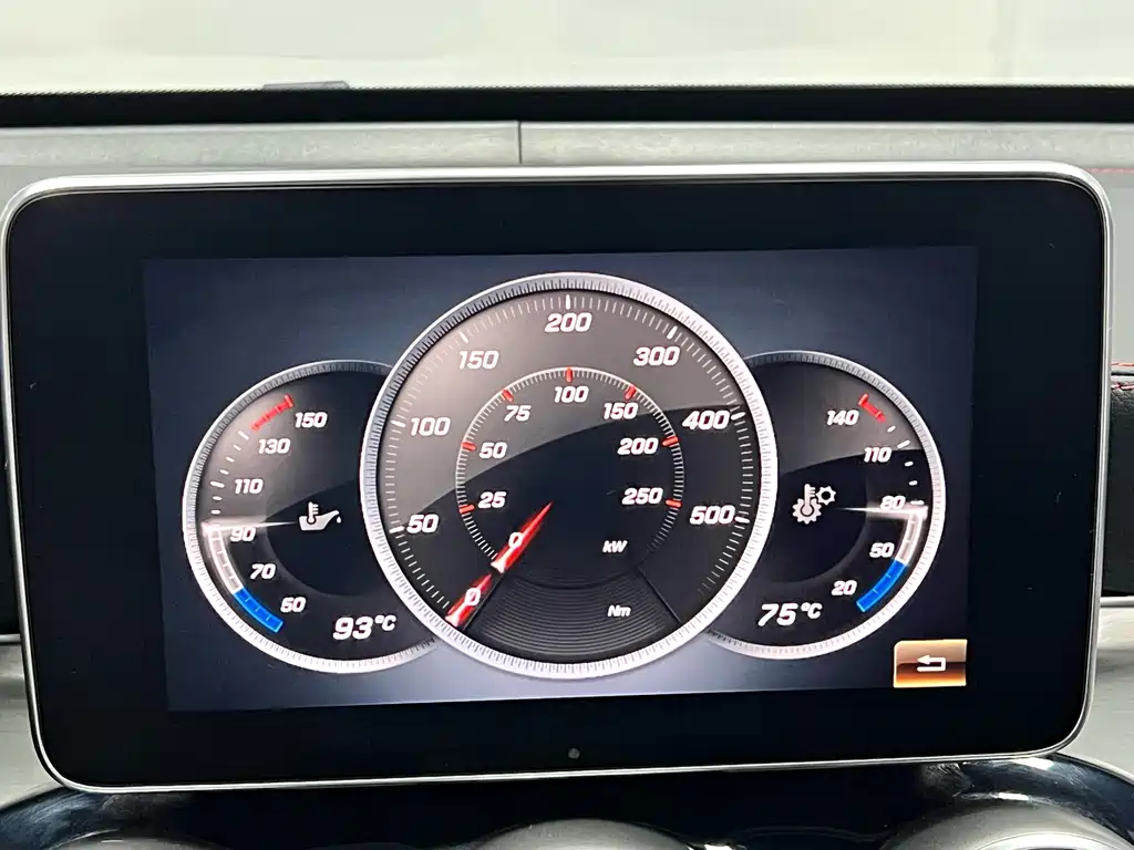 Mercedes-Benz GLC AMG — миниатюра 37