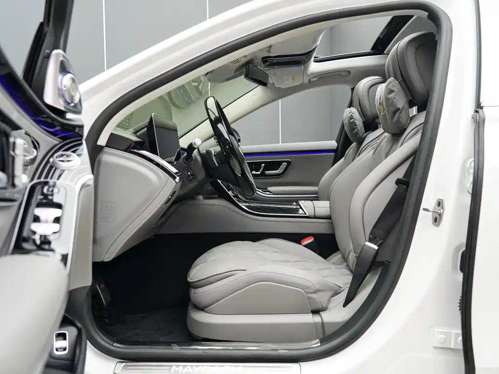 Mercedes-Benz S-Class — миниатюра 6