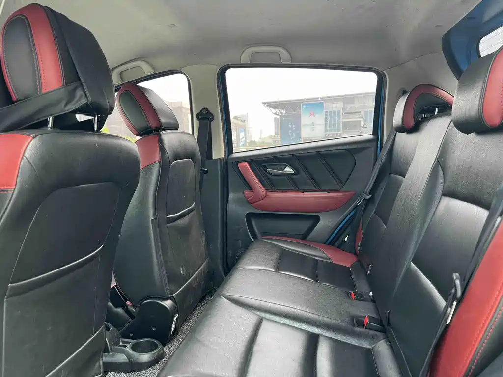 JAC JAC iEV6E — миниатюра 9