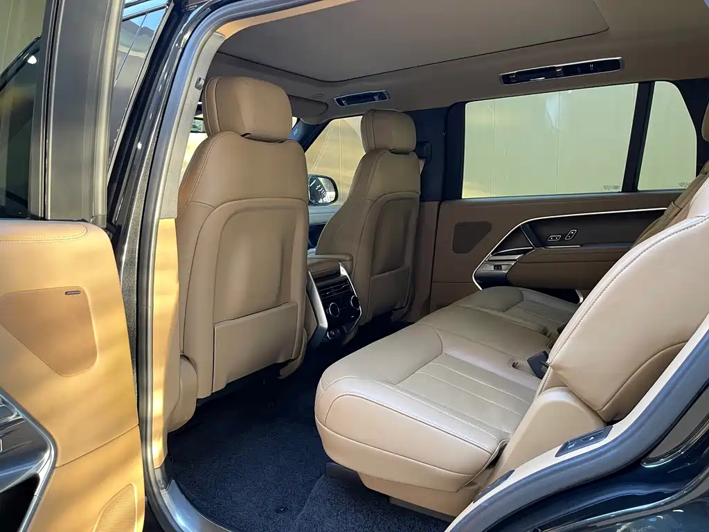 Land Rover Range Rover — миниатюра 13