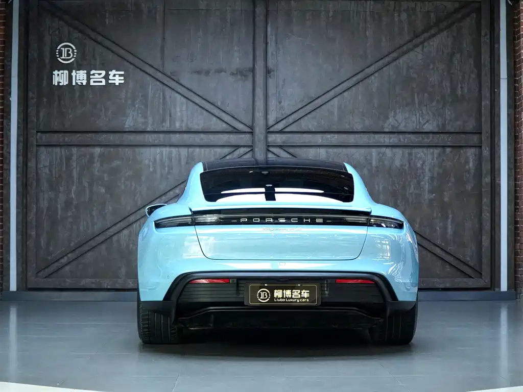Porsche Taycan — миниатюра 16
