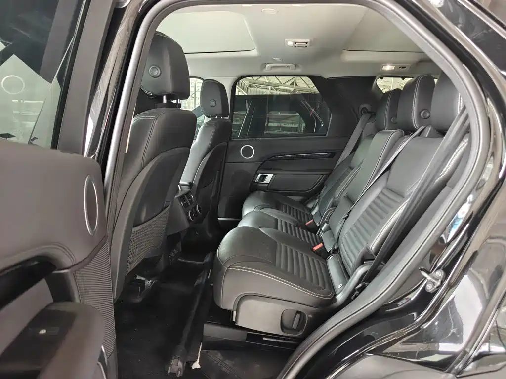 Land Rover Discovery — миниатюра 8