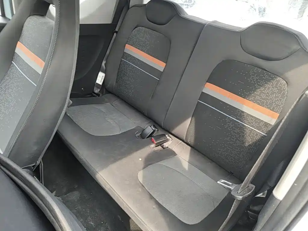Wuling MINIEV — миниатюра 17