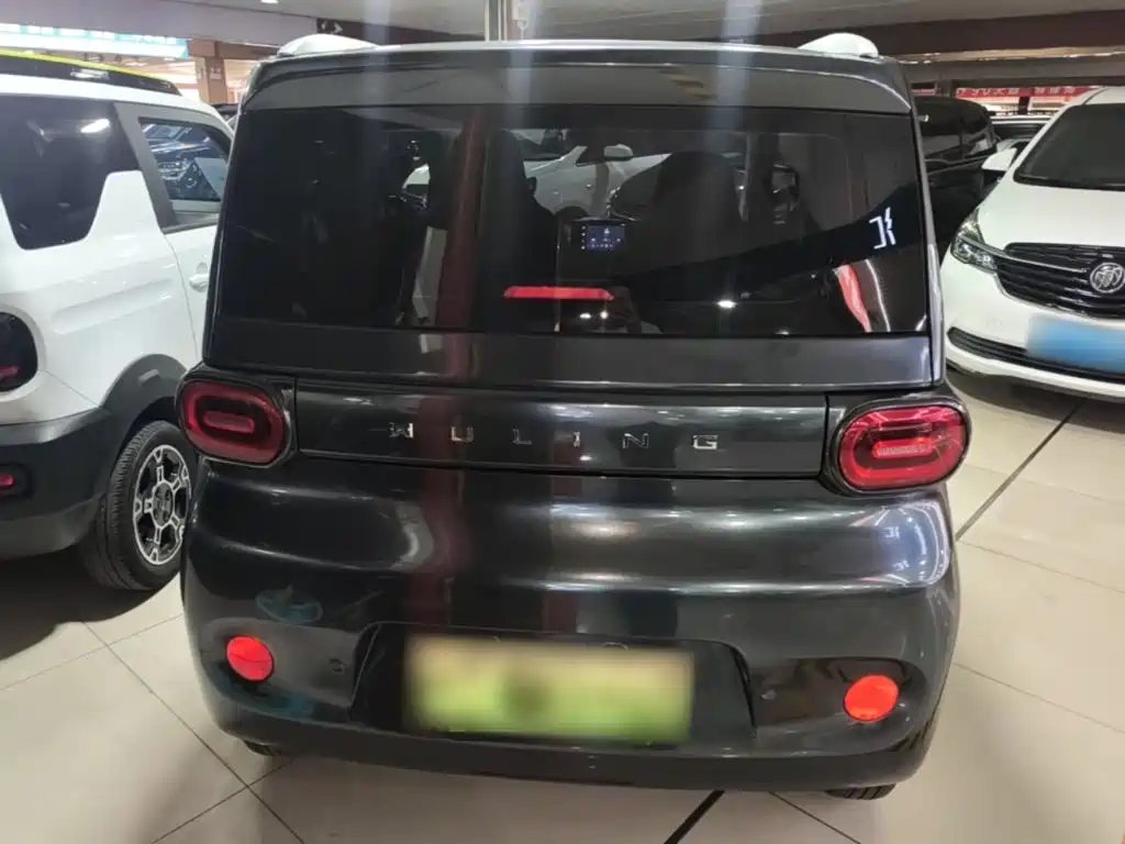 Wuling MINIEV — миниатюра 6