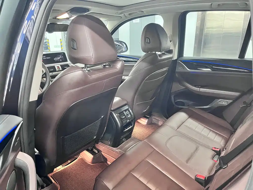 BMW X3 — миниатюра 26
