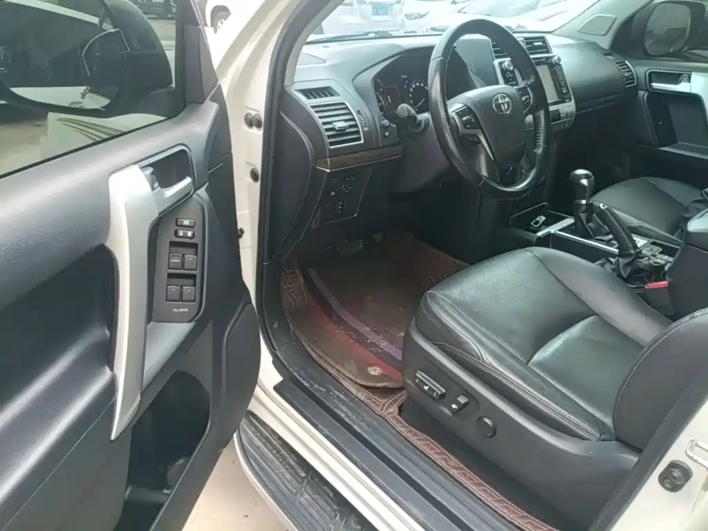 Toyota Prado — миниатюра 16