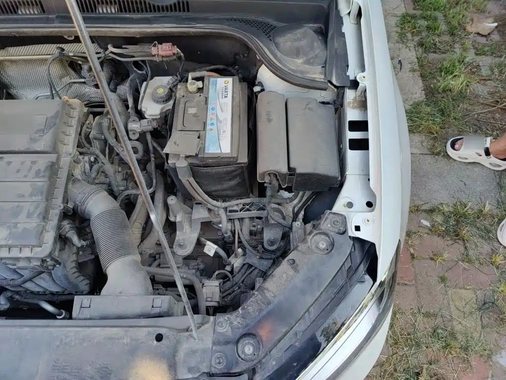 Volkswagen Sagitar — миниатюра 22