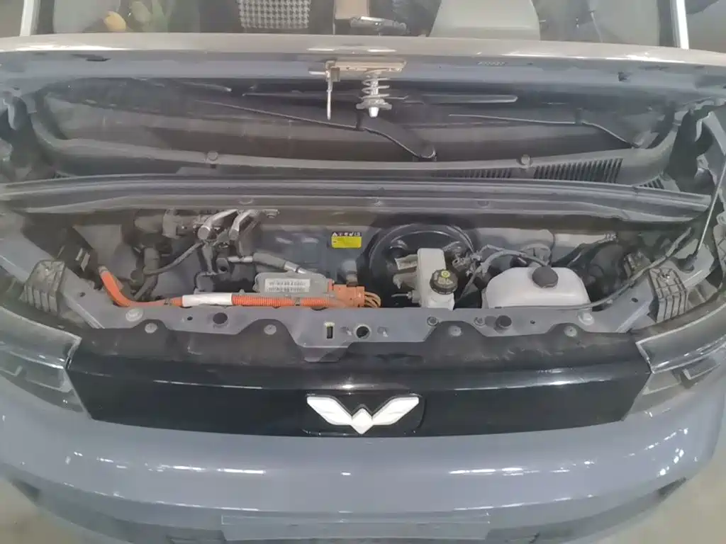 Wuling MINIEV — миниатюра 20