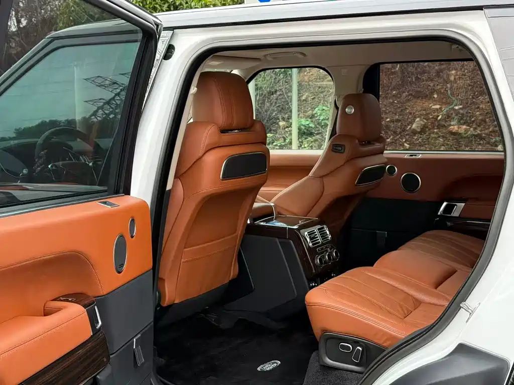 Land Rover Range Rover 2015 3.0 SC V6 Vogue SE Long Wheelbase