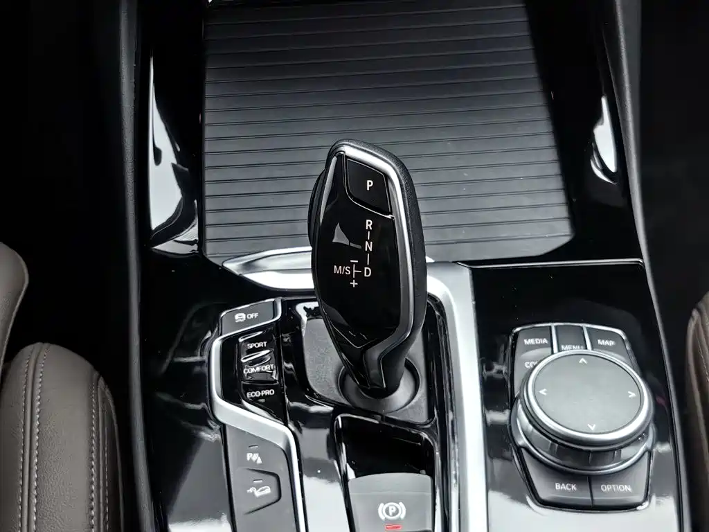 BMW X3 — миниатюра 13