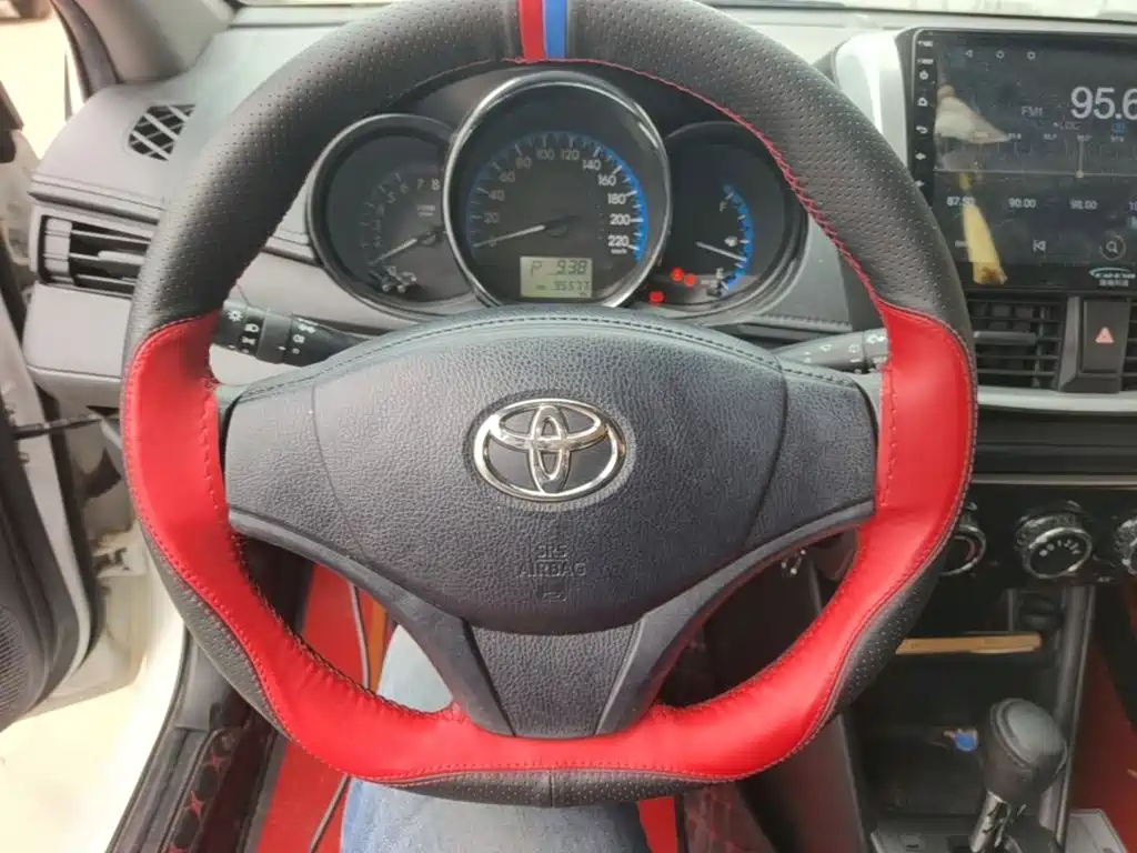 Toyota Vios FS — миниатюра 11