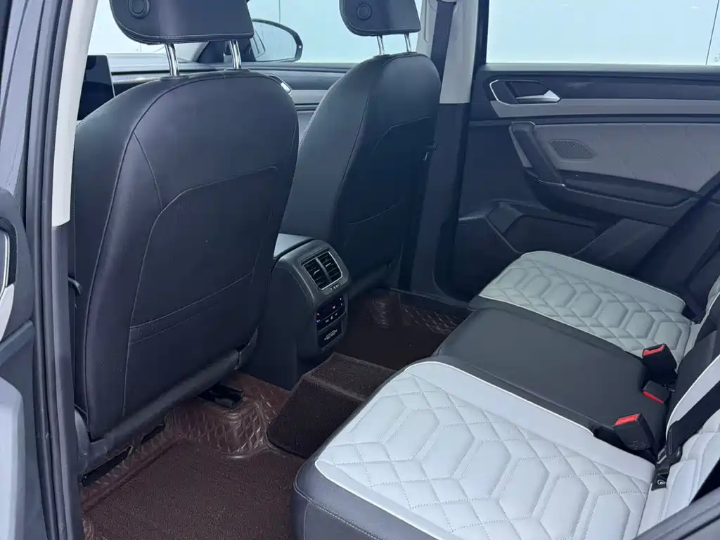 Volkswagen Tayron — миниатюра 13