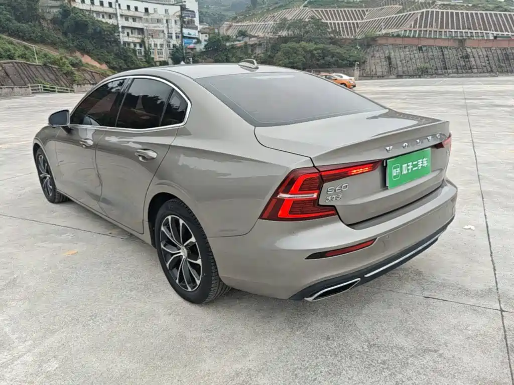 Volvo S60 — миниатюра 5
