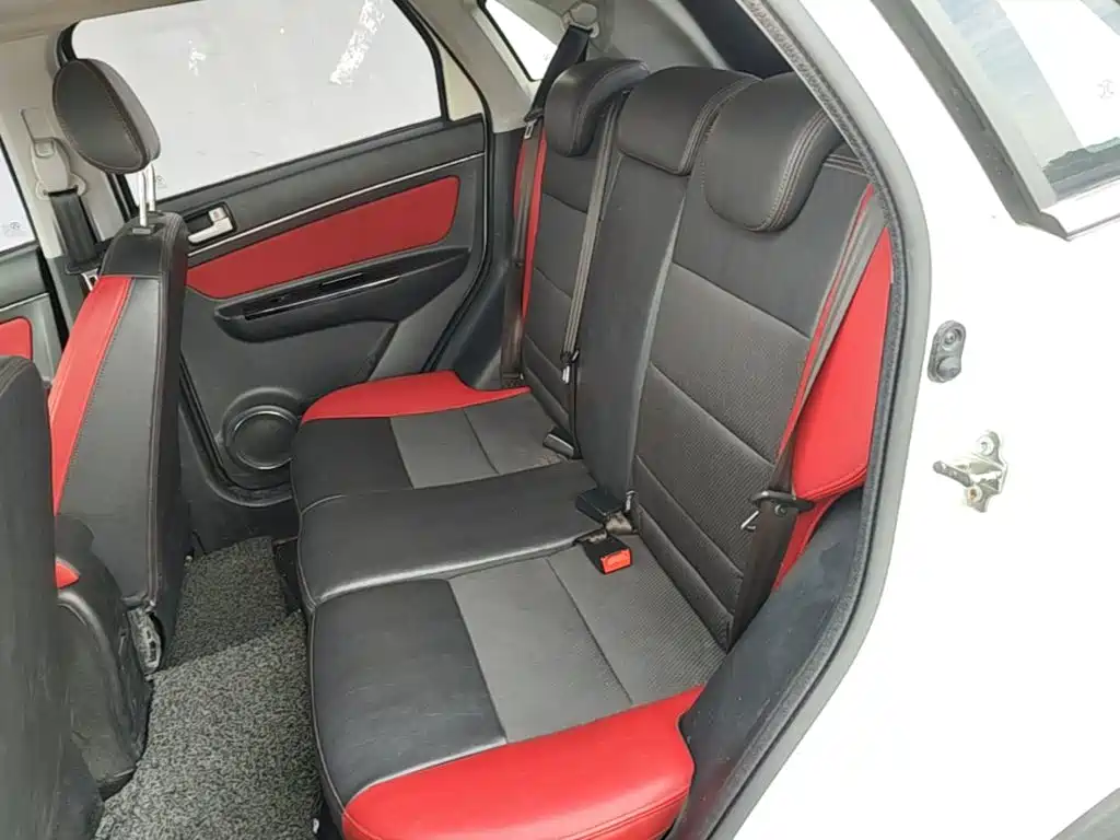 BAIC Senova X25 — миниатюра 17