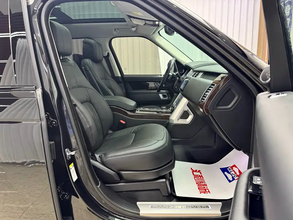 Land Rover Range Rover — миниатюра 18