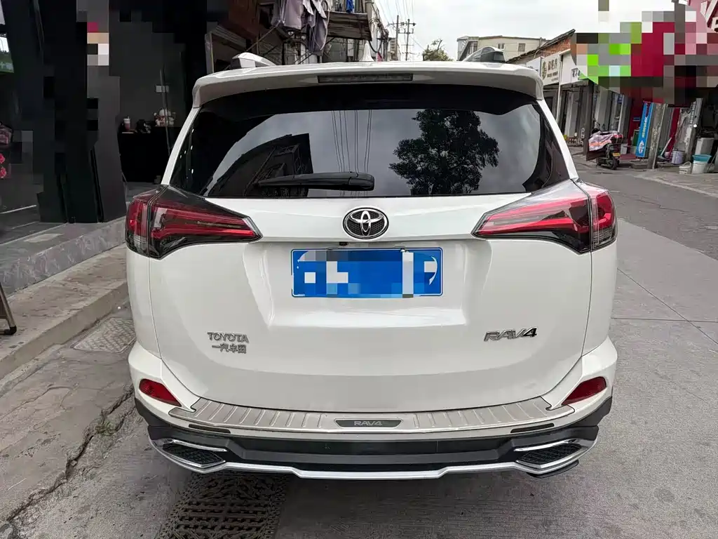 TOYOTA RAV4 RONGFANG