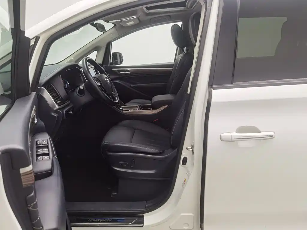 GAC Motor Trumpchi M8 — миниатюра 10