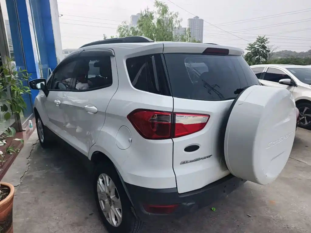 Ford Ecosport — миниатюра 5