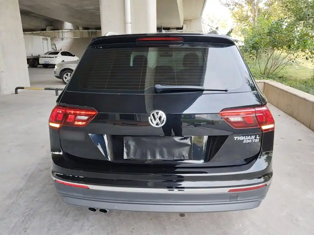 Volkswagen Tiguan L — миниатюра 6