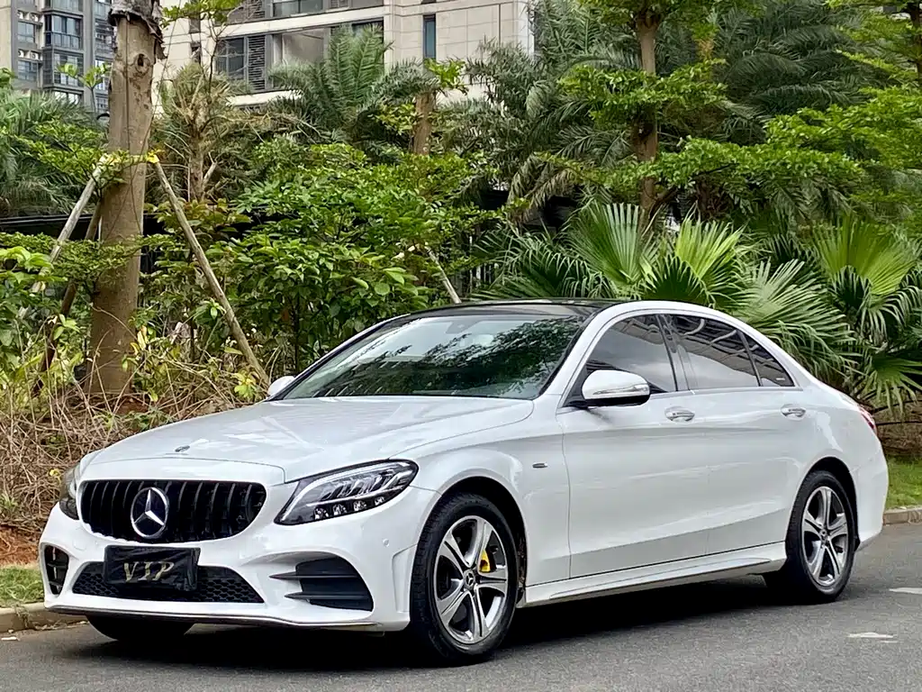 Mercedes-Benz C-Class 2019