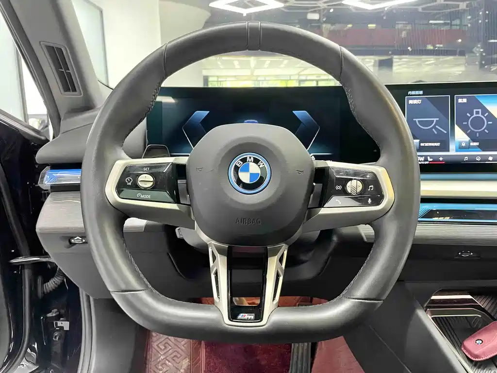 BMW i5 — миниатюра 15