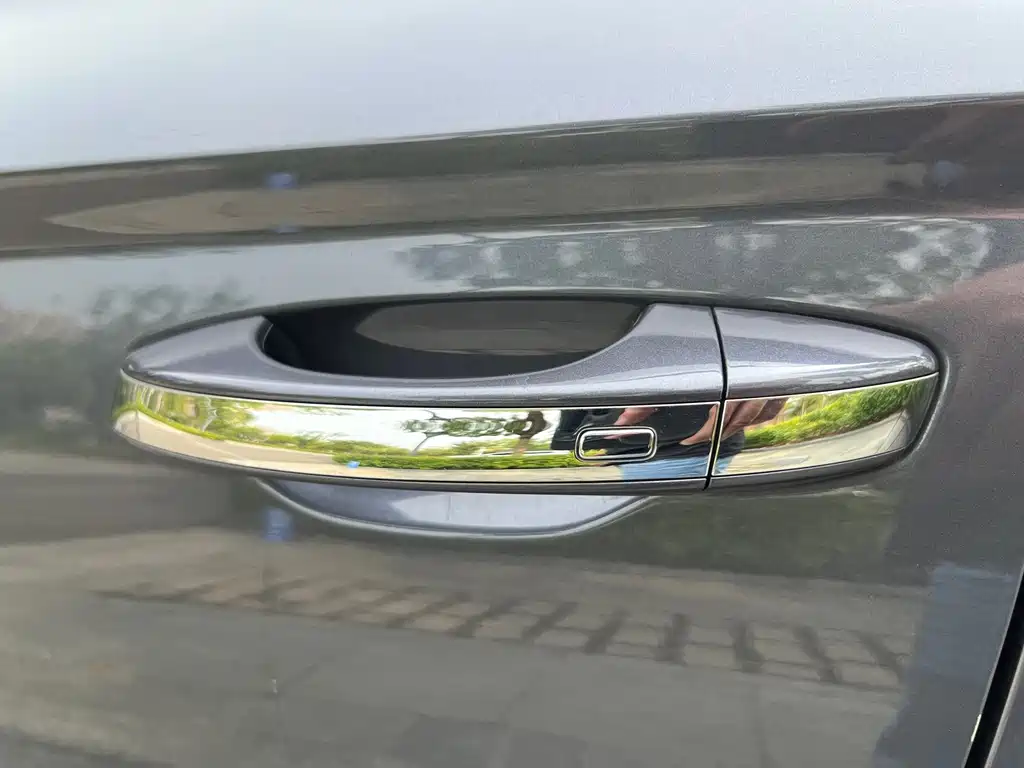 Volkswagen Tharu — миниатюра 9