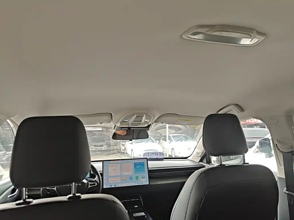 Wuling Xingguang — миниатюра 18