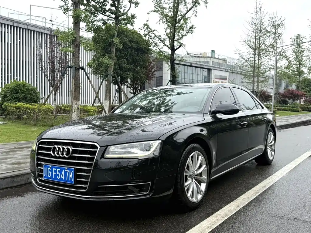 Audi A8 2015